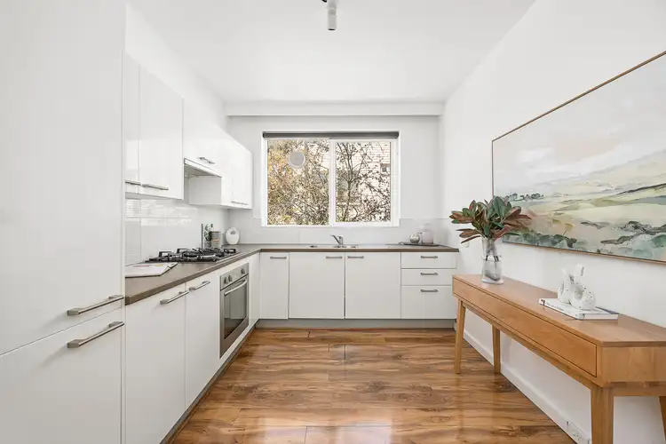 3/8 Maitland Street, Glen Iris VIC 3146