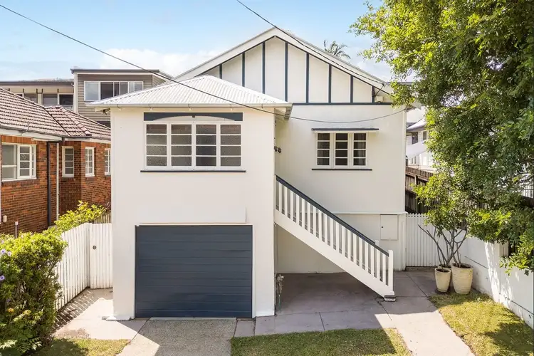 163 Hawthorne Road, Hawthorne QLD 4171