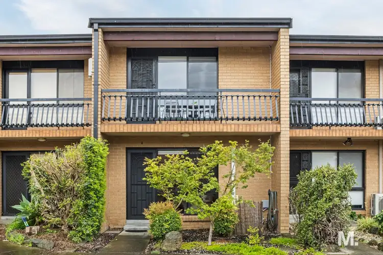 2/243 Pascoe Vale Road
