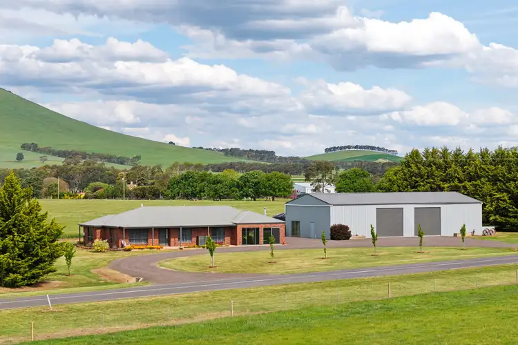 2975 Creswick-Newstead Road, Smeaton VIC 3364