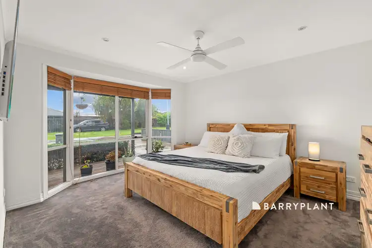 Fifth view of Homely house listing, 8 Redman Close, Narre Warren VIC 3805