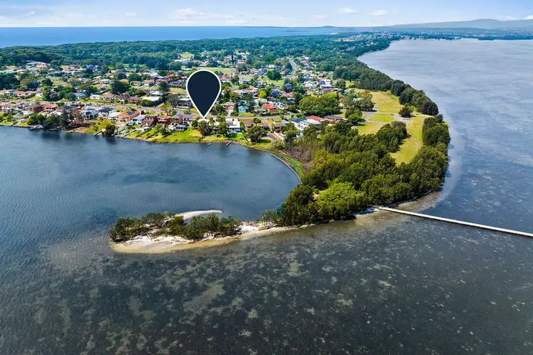 164 Lakeview Parade, Primbee NSW 2502