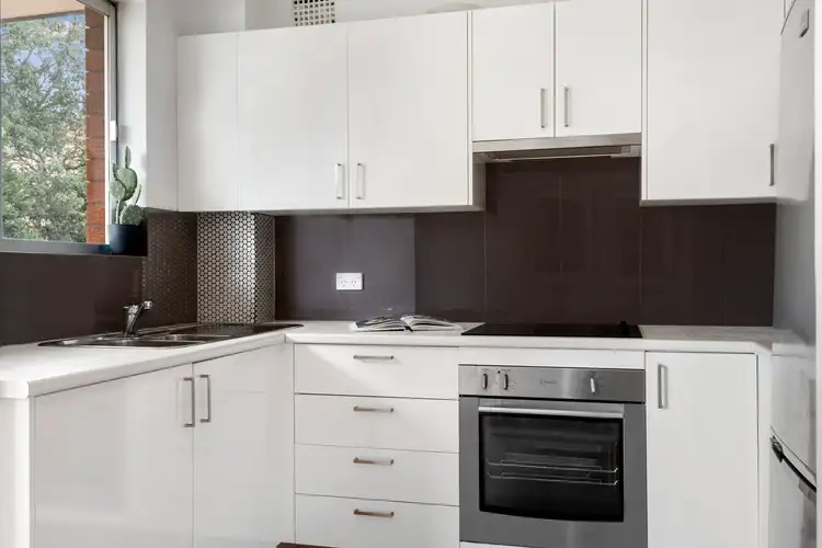 Third view of Homely apartment listing, 10/113 Queenscliff Road, Queenscliff NSW 2096