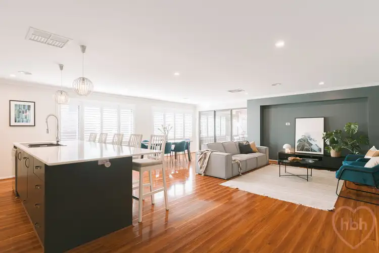 Second view of Homely house listing, 4 Fizelle Place, Weston ACT 2611