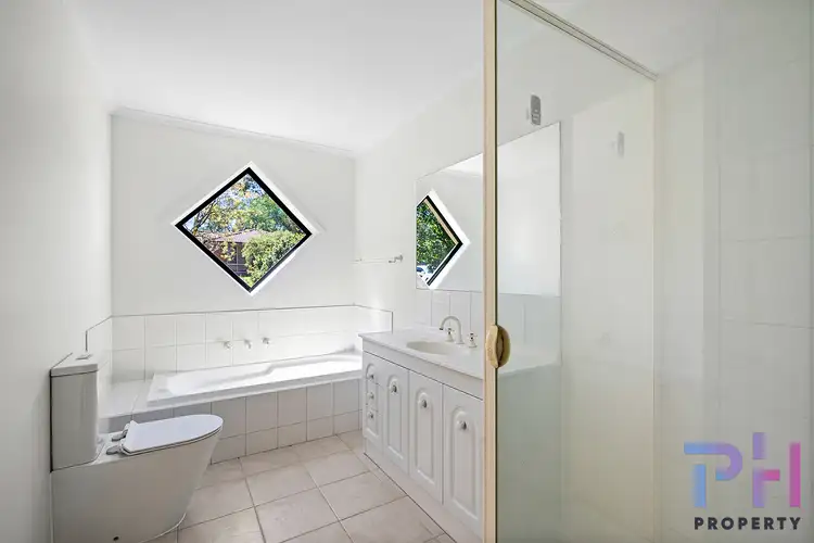 Fifth view of Homely house listing, 8 Corralee Place, Golden Square VIC 3555