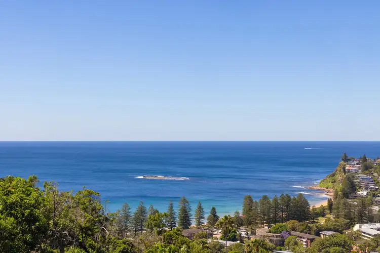 Sixth view of Homely house listing, 37 Kanimbla Crescent, Bilgola Plateau NSW 2107