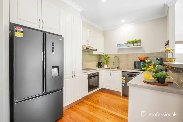 Second view of Homely house listing, 7 Crestwood Place, Yarra Junction VIC 3797