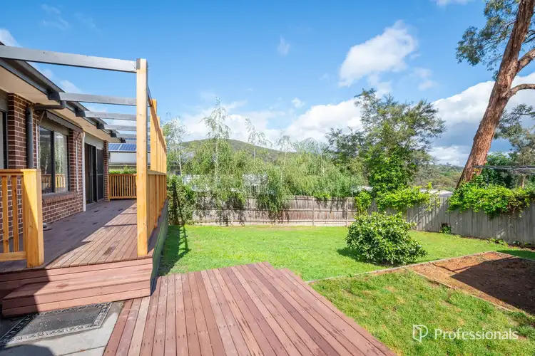 Third view of Homely house listing, 7 Crestwood Place, Yarra Junction VIC 3797