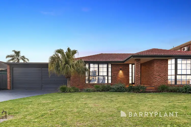 2 Lomond Court, Endeavour Hills VIC 3802