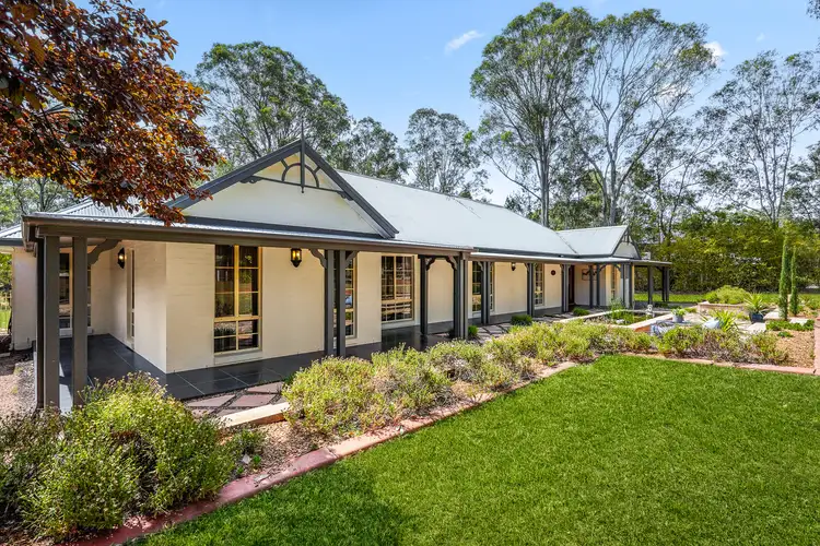 39 Diamantina Avenue