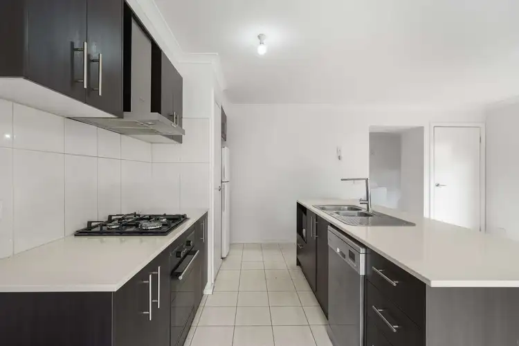 Sixth view of Homely house listing, 3B Maryann Way, Tarneit VIC 3029