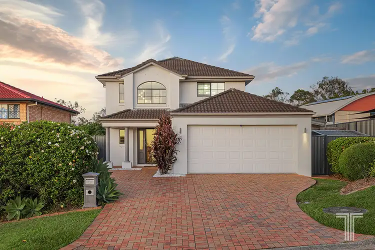 12 Vaucluse Place, Mansfield QLD 4122