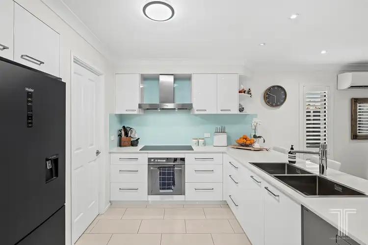 Fourth view of Homely house listing, 12 Vaucluse Place, Mansfield QLD 4122