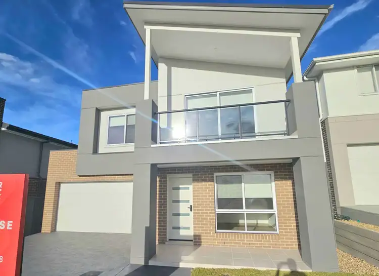 83 Rainforest Street, Box Hill NSW 2765