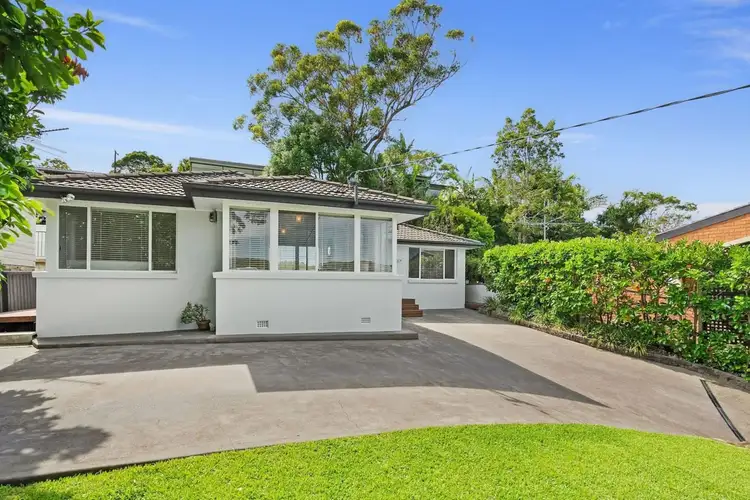 35 Coniston Street, Wheeler Heights NSW 2097