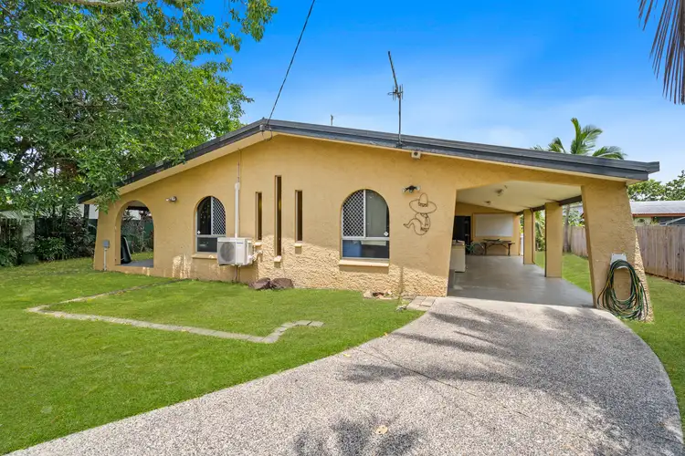 255 Pease Street, Edge Hill QLD 4870