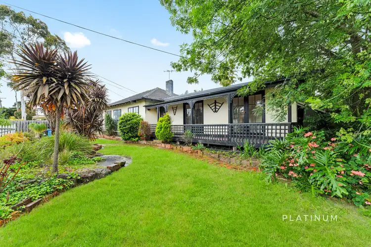 24 Kanooka Grove, Doveton VIC 3177