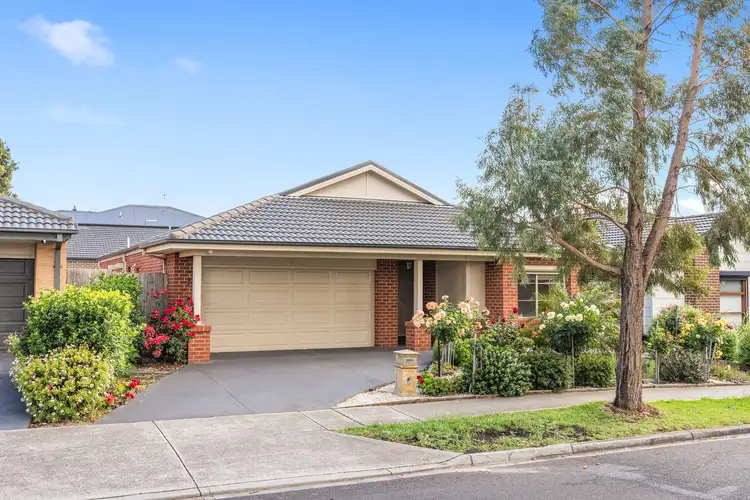 2D Apollo Road, Taylors Lakes VIC 3038