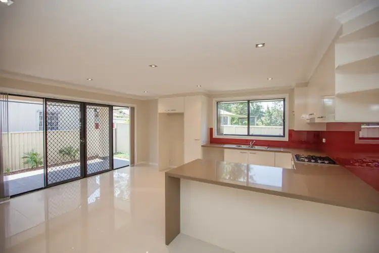 Fourth view of Homely villa listing, 2/10 Towradgi Road, Towradgi NSW 2518