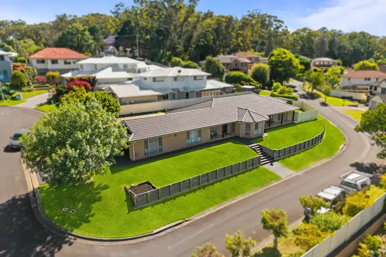 14 Scribbly Gum Crescent, Erina NSW 2250