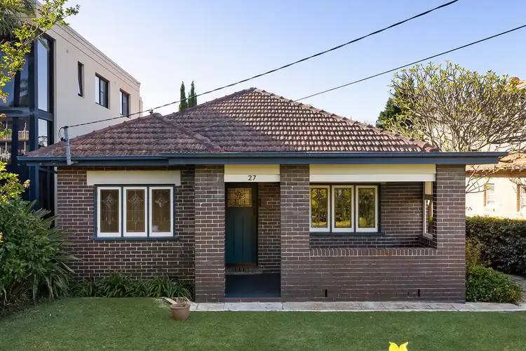 27 Hamel Crescent, Earlwood NSW 2206