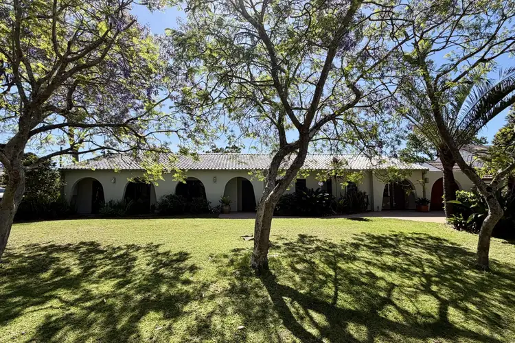 1 Bushlands Avenue, Hornsby Heights NSW 2077