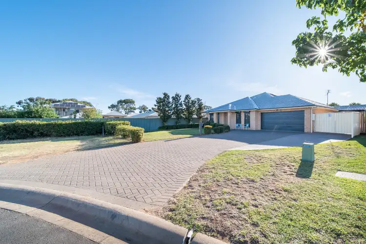 34 William Farrer Drive, Dubbo NSW 2830