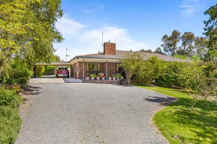 209 Ballarat Road, Creswick VIC 3363