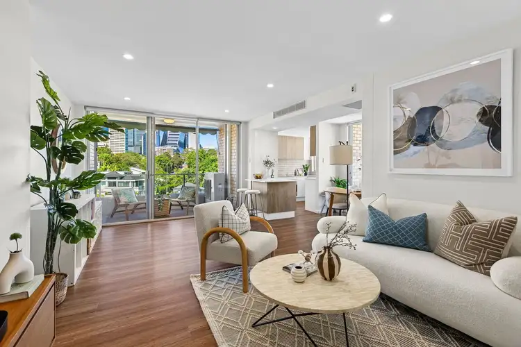 18/10 Carr Street, Waverton NSW 2060