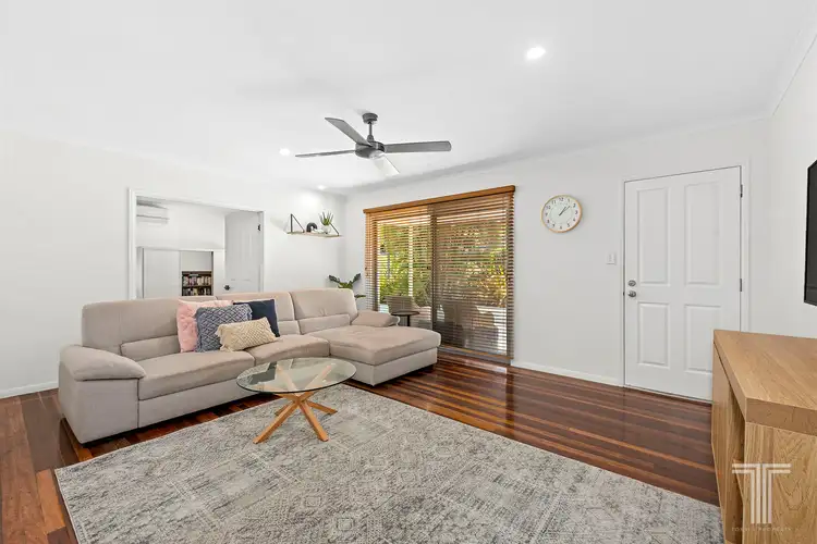 Second view of Homely house listing, 5 Honeysuckle Street, Mansfield QLD 4122