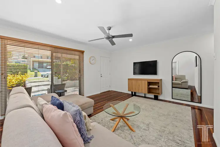 Third view of Homely house listing, 5 Honeysuckle Street, Mansfield QLD 4122