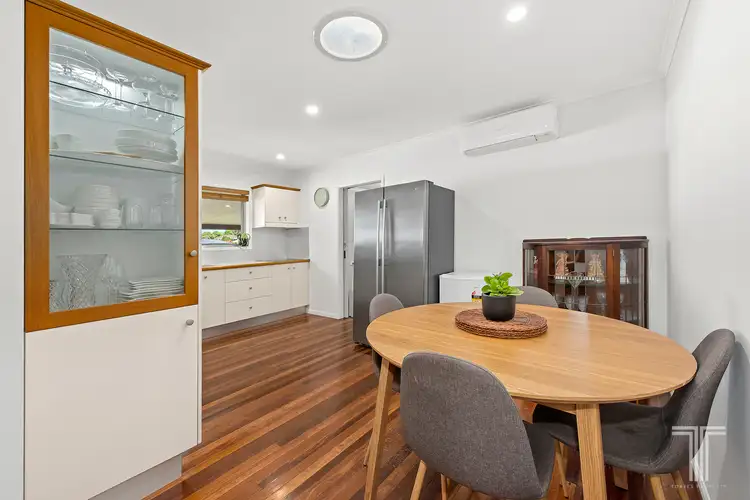 Fifth view of Homely house listing, 5 Honeysuckle Street, Mansfield QLD 4122