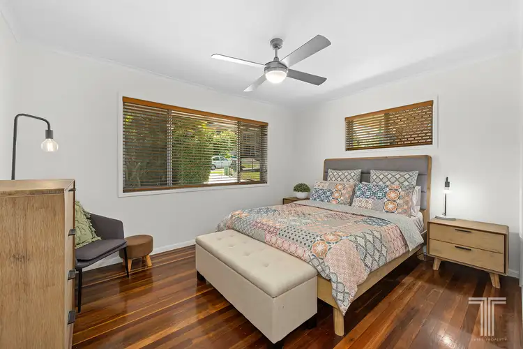 Sixth view of Homely house listing, 5 Honeysuckle Street, Mansfield QLD 4122