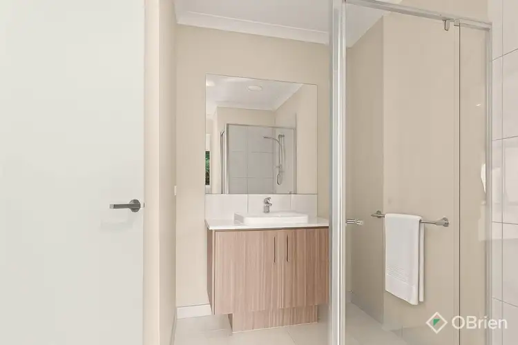 Third view of Homely townhouse listing, 2/42 Hillcrest Road, Frankston VIC 3199