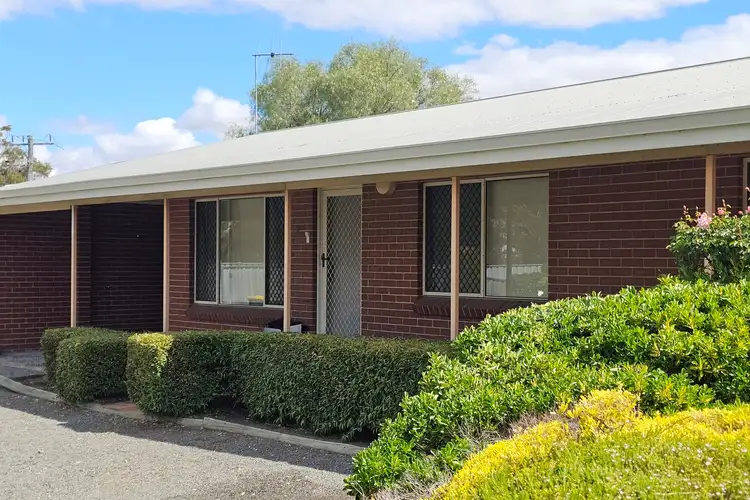 7 Conroy Street, Katanning WA 6317