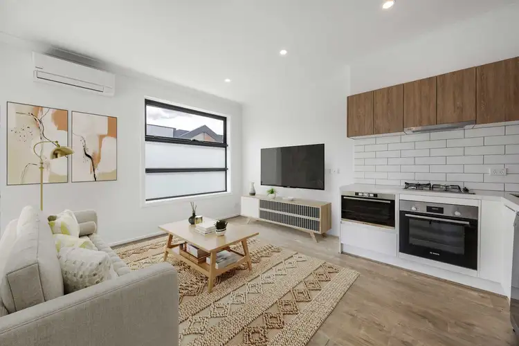 21 Porteous Retreat, Sydenham VIC 3037