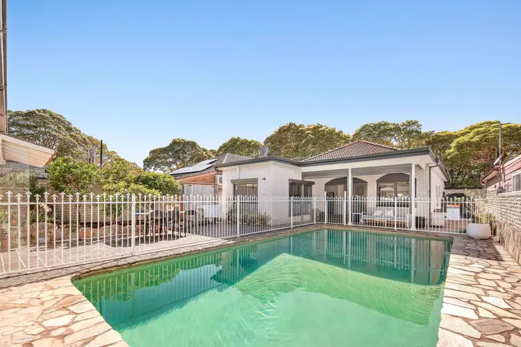 17 Goodwin Avenue, Ashfield NSW 2131