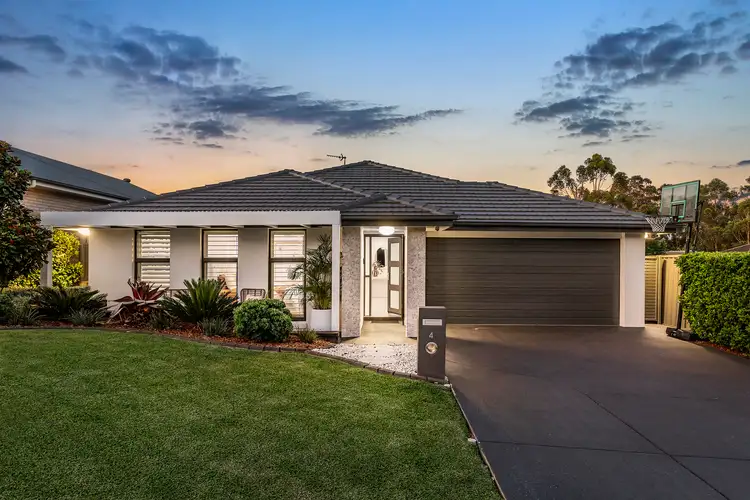 4 Burrong Street, Fletcher NSW 2287