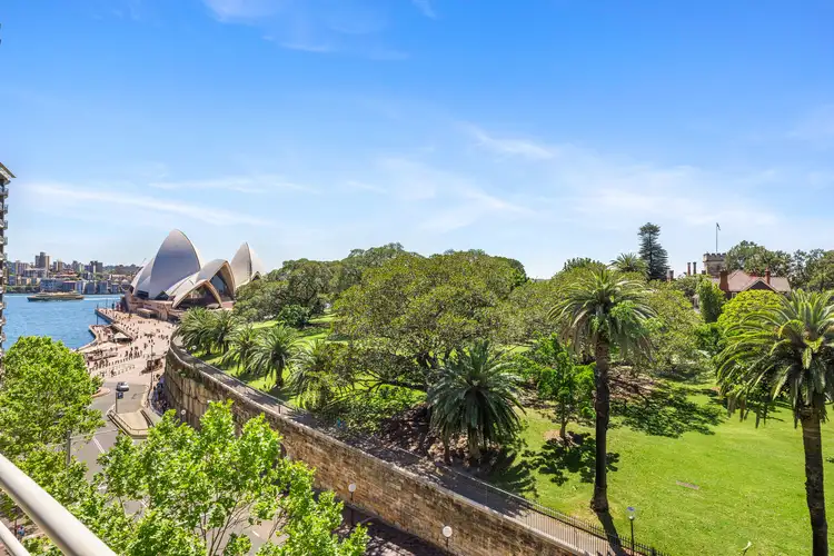 72/5 Macquarie Street, Sydney NSW 2000