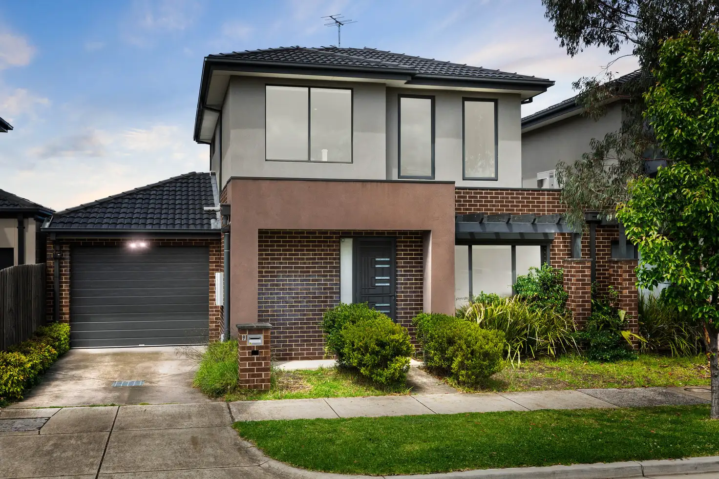 Main view of Homely townhouse listing, 9 Gentle Street, Clayton VIC 3168