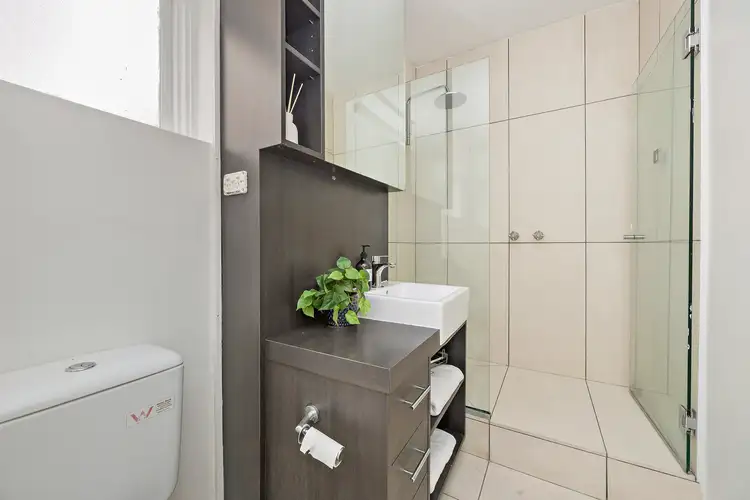 Sixth view of Homely apartment listing, 6/323 Beaconsfield Parade, St Kilda West VIC 3182