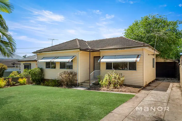 Second view of Homely house listing, 7 Cooinda Street, Seven Hills NSW 2147