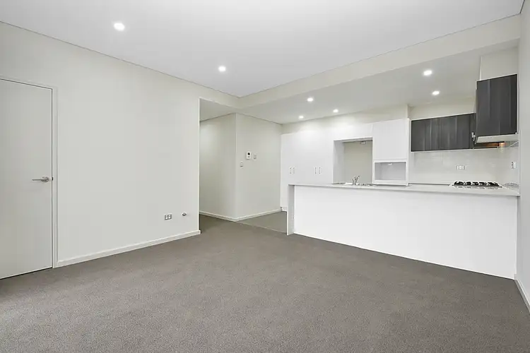 D702/48-56 Derby Street, Kingswood NSW 2747
