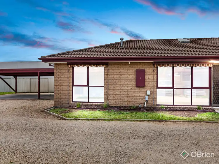 2/225-227 Station Road, Melton VIC 3337