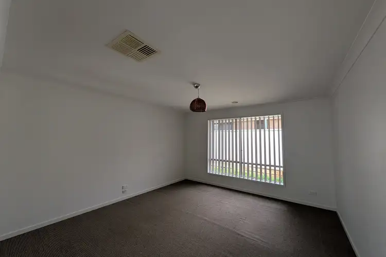 Fifth view of Homely house listing, 16 Murray Way, Wodonga VIC 3690