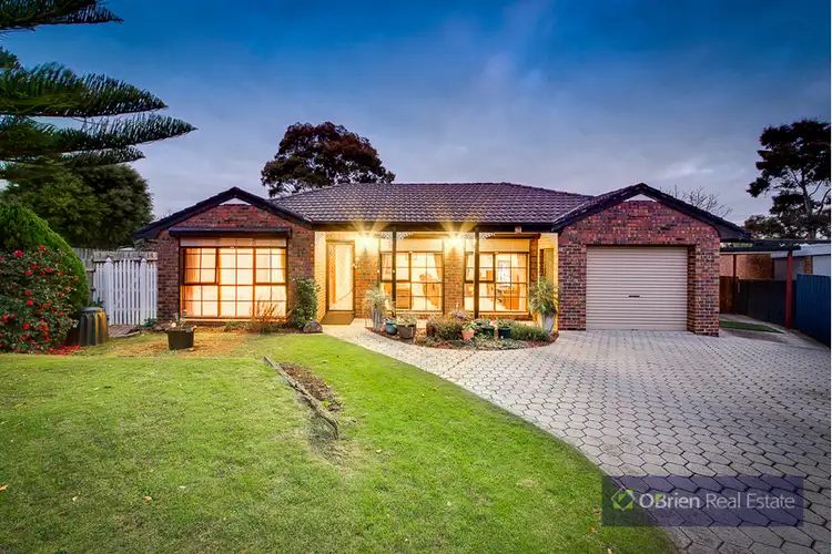 11 Bridle Court, Endeavour Hills VIC 3802