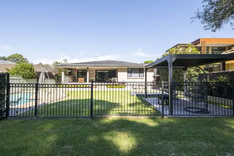 Second view of Homely house listing, 37 Linksview Avenue, Leonay NSW 2750