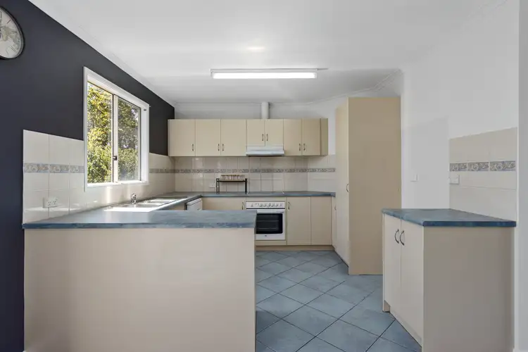 Sixth view of Homely house listing, 8 Allen Road, Tiddy Widdy Beach SA 5571