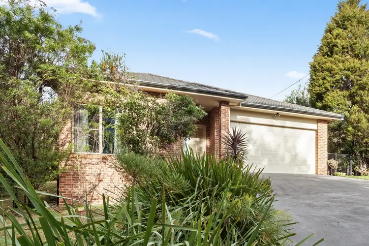 1 Wigram Street, Wentworth Falls NSW 2782