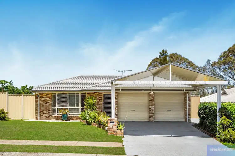 5 Silvestro Place, Edens Landing QLD 4207